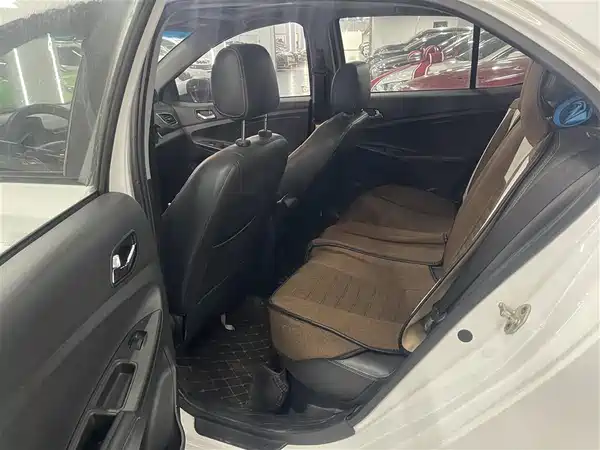 Chery Arrizo 3 2015