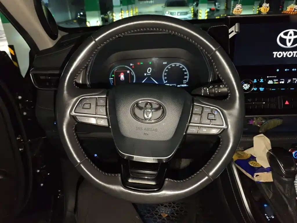 Toyota Highlander 2021 — фото 11