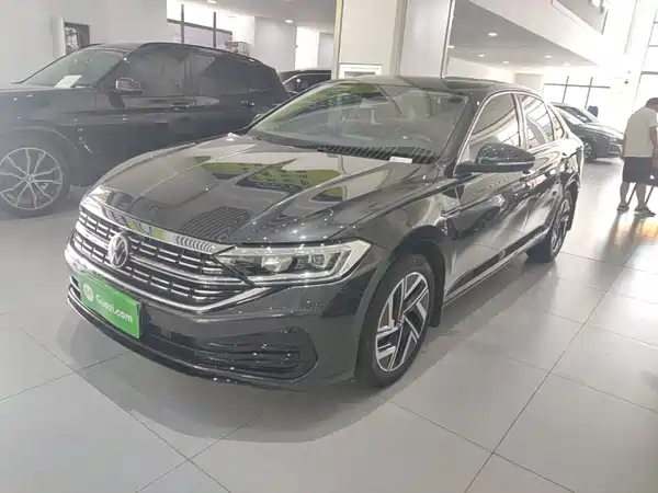 Volkswagen Sagitar 2025