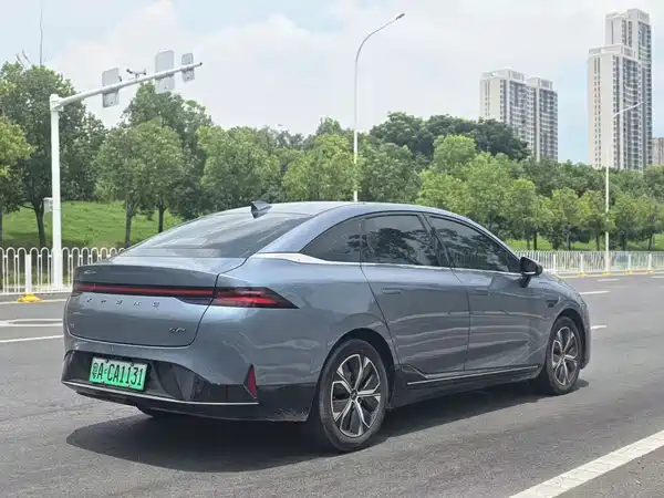 XPeng P5 2024
