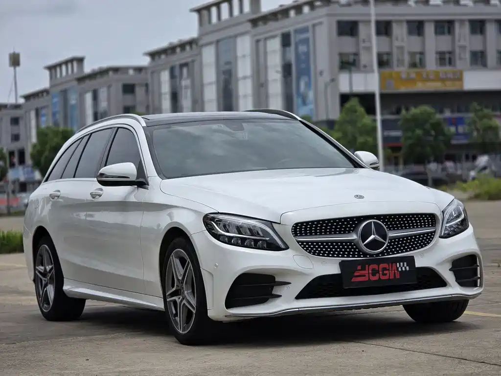 Mercedes-Benz C-Class 2019 — фото 3