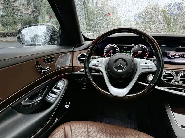 Mercedes-Benz S-Class 2020