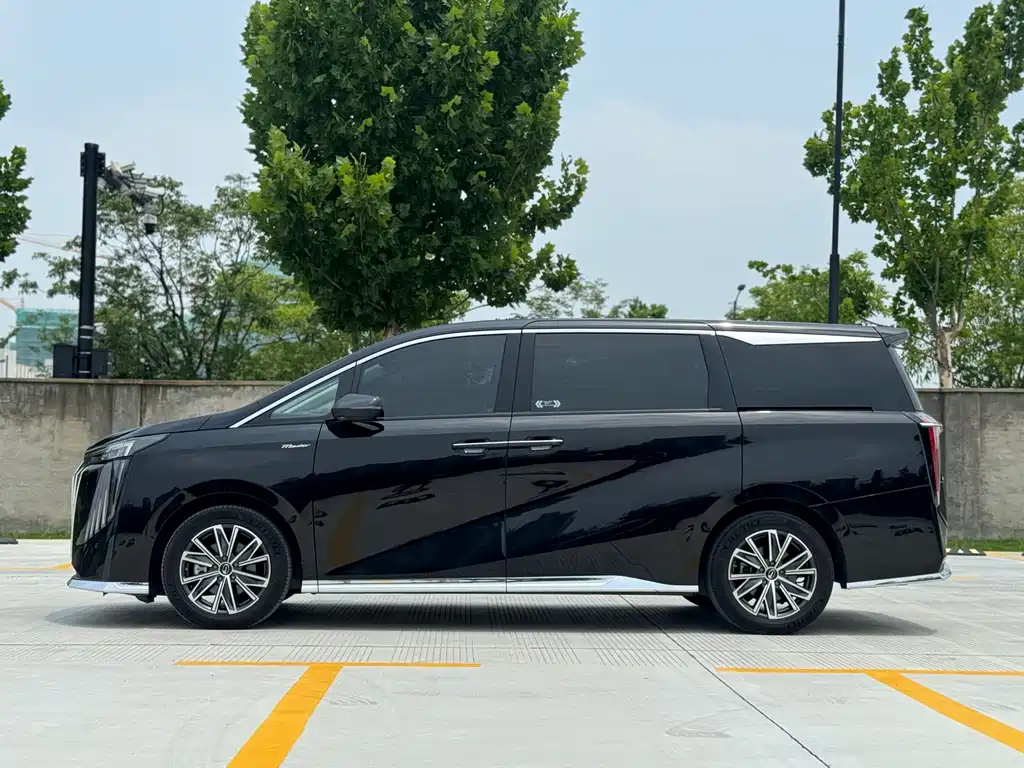 GAC Motor Trumpchi M8 2023