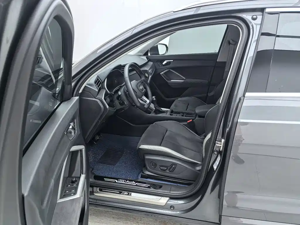 Audi Q3 2023