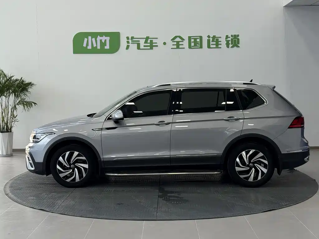 Volkswagen Tiguan L 2023