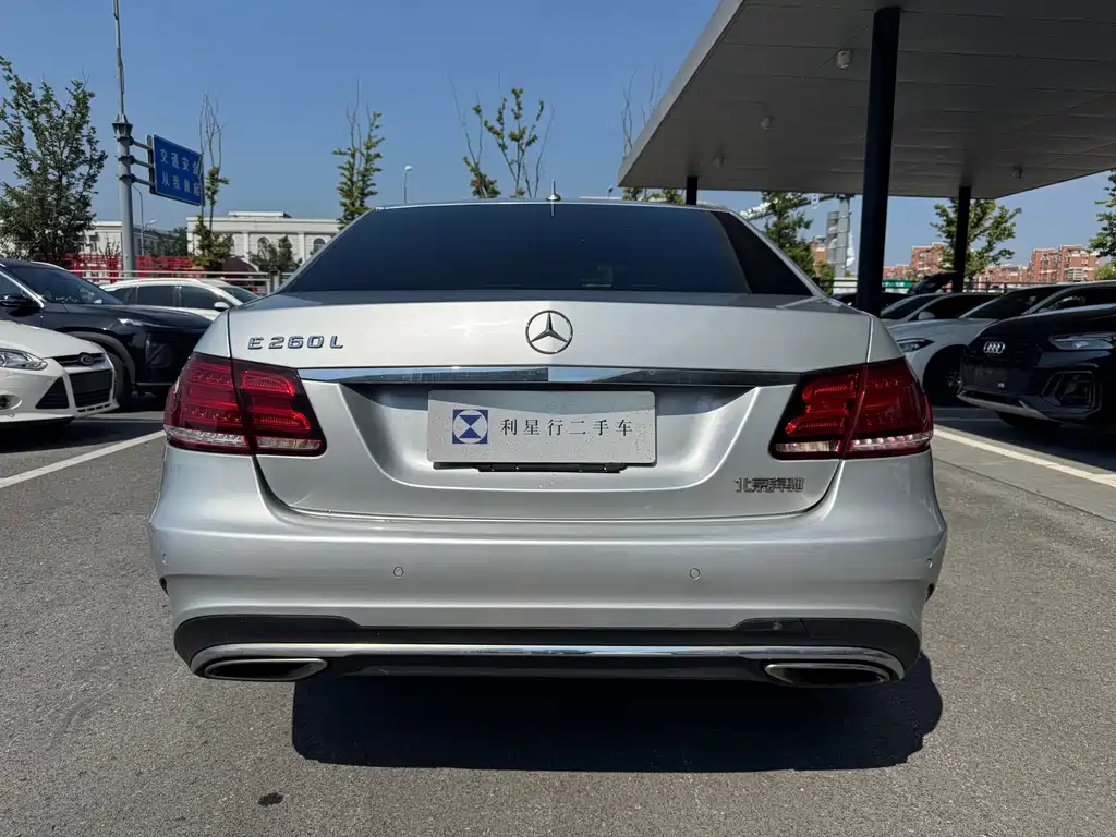 Mercedes-Benz E-Class 2014 — фото 11