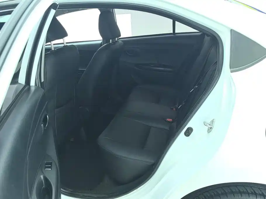 Toyota Vios 2019 — фото 11
