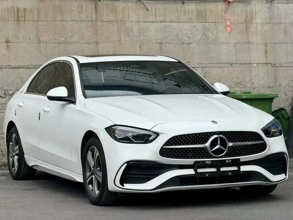 Mercedes-Benz C-Class 2022 — фото 1