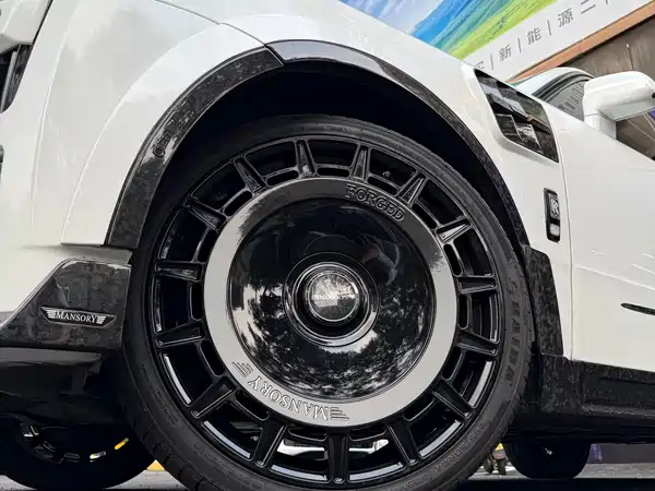 Rolls-Royce Cullinan 2023