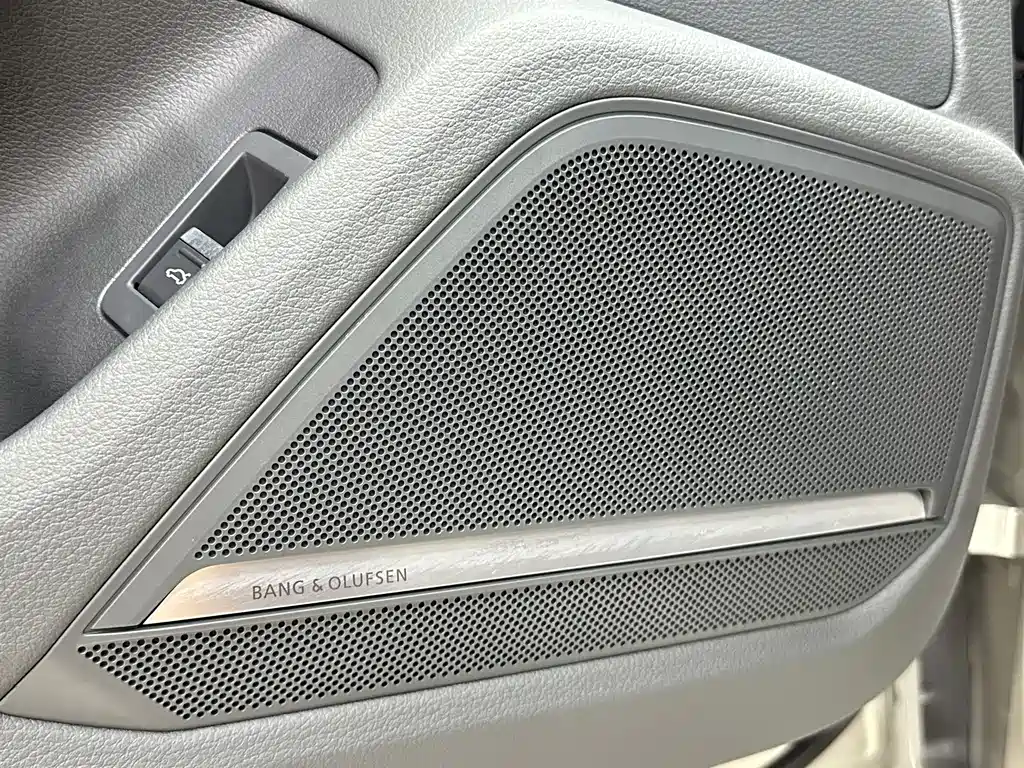Audi A7L 2023 — фото 19