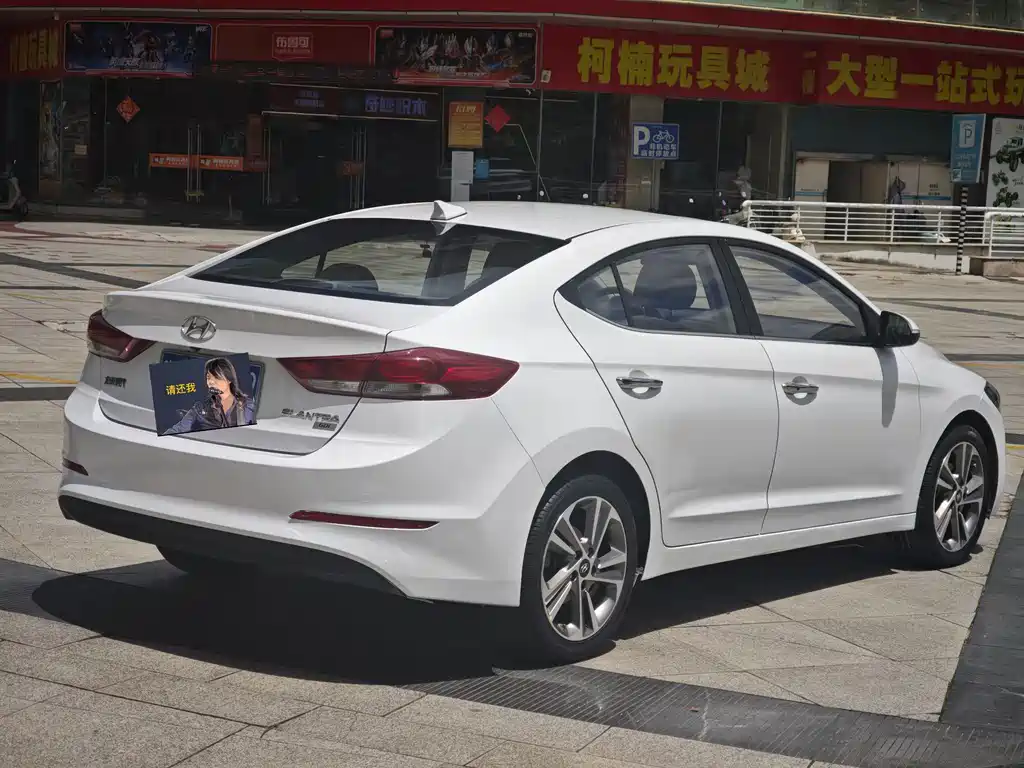 Hyundai Celesta 2017 — фото 12