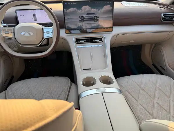 Chery Fengyun A9L 2025