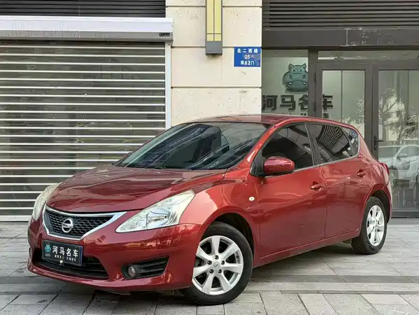 Nissan Tiida 2014