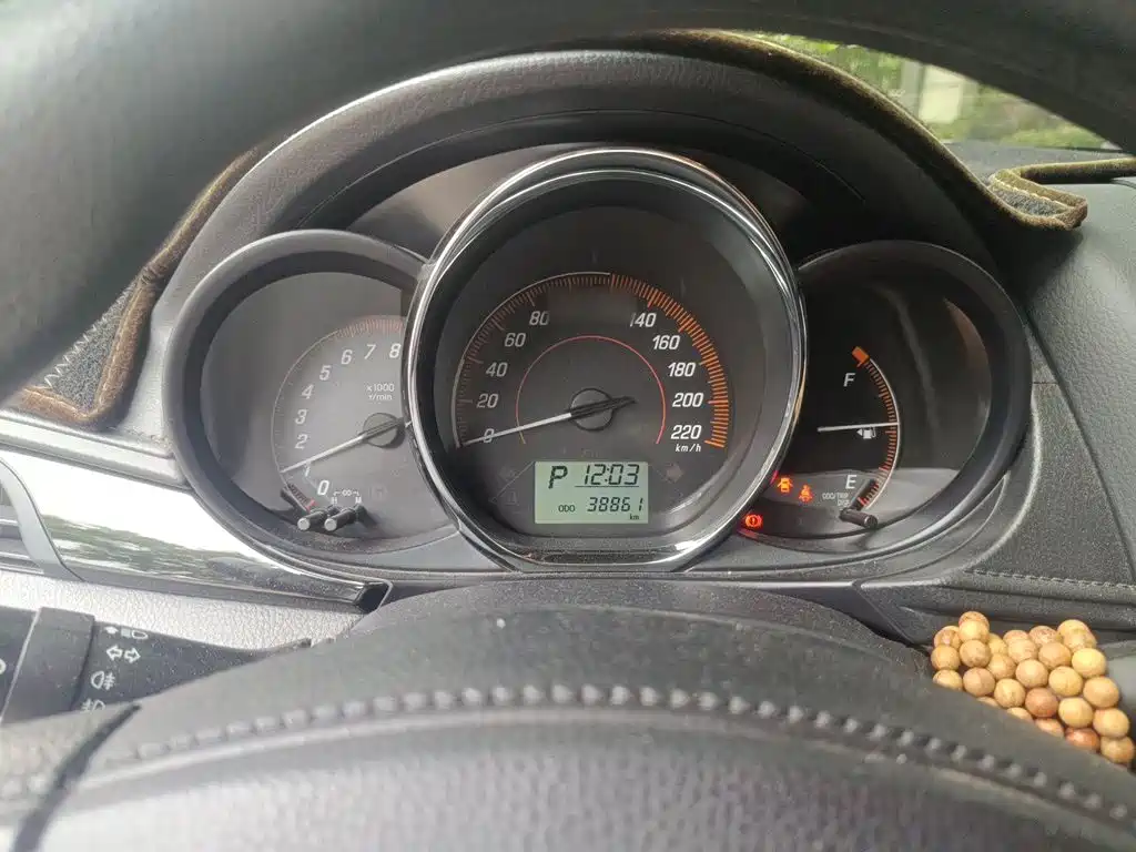 Toyota Yaris L 2020