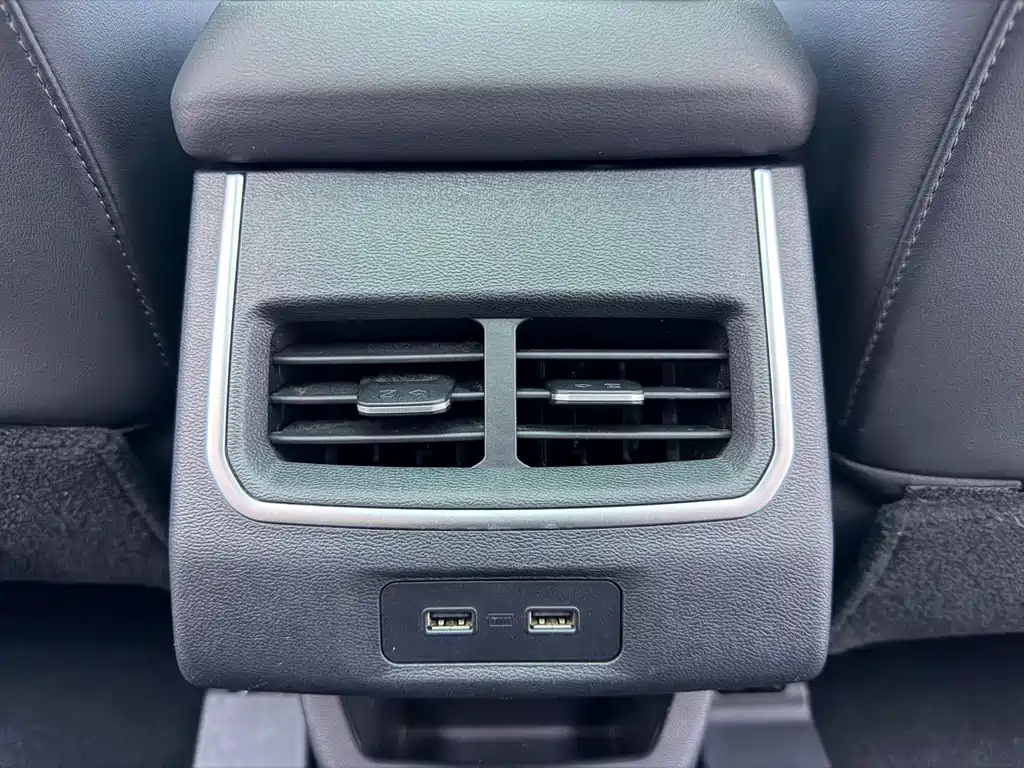 Haval H6 2023 — фото 13