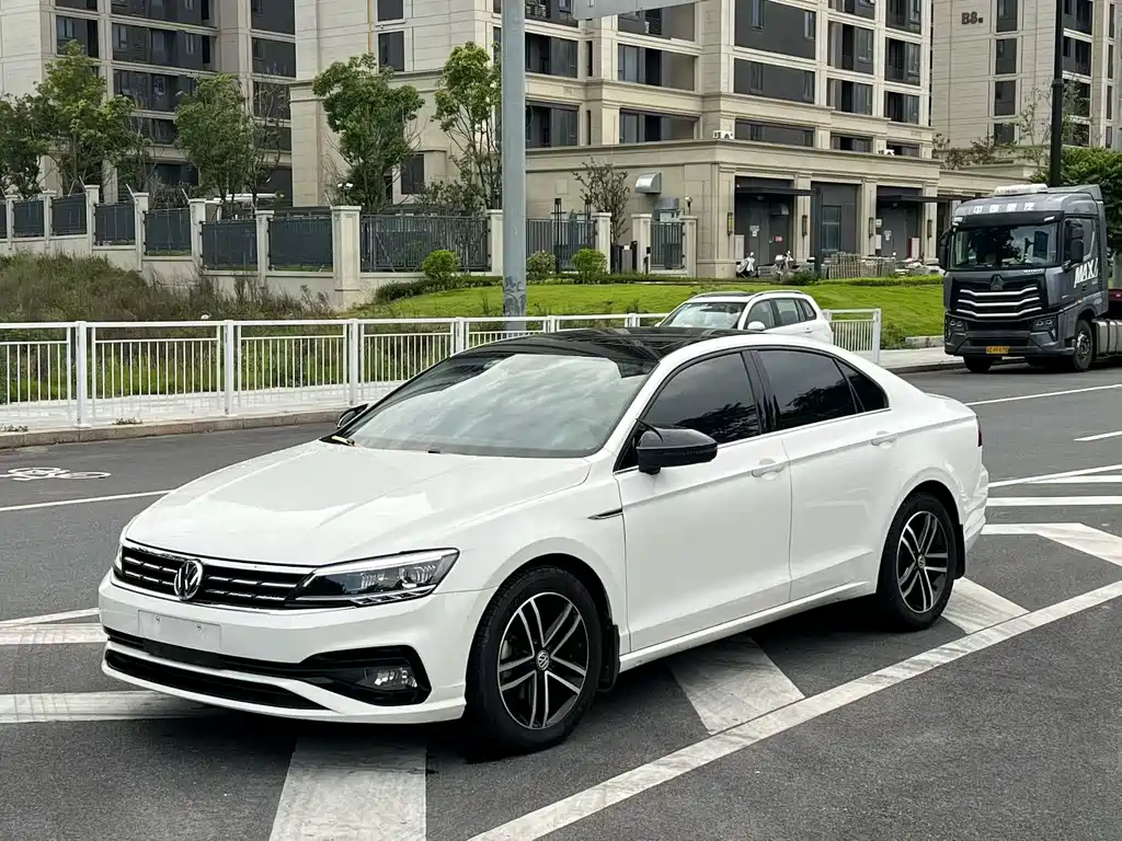 Volkswagen Lamando 2021