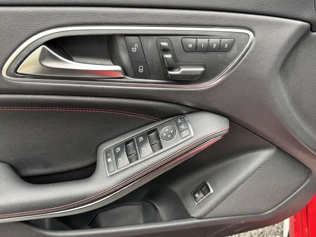 Mercedes-Benz CLA AMG 2014 — фото 13