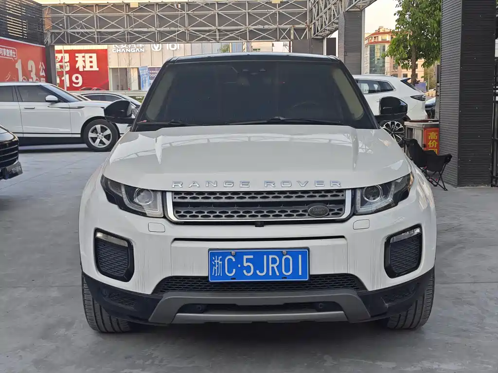 Land Rover Evoque 2018 — фото 2