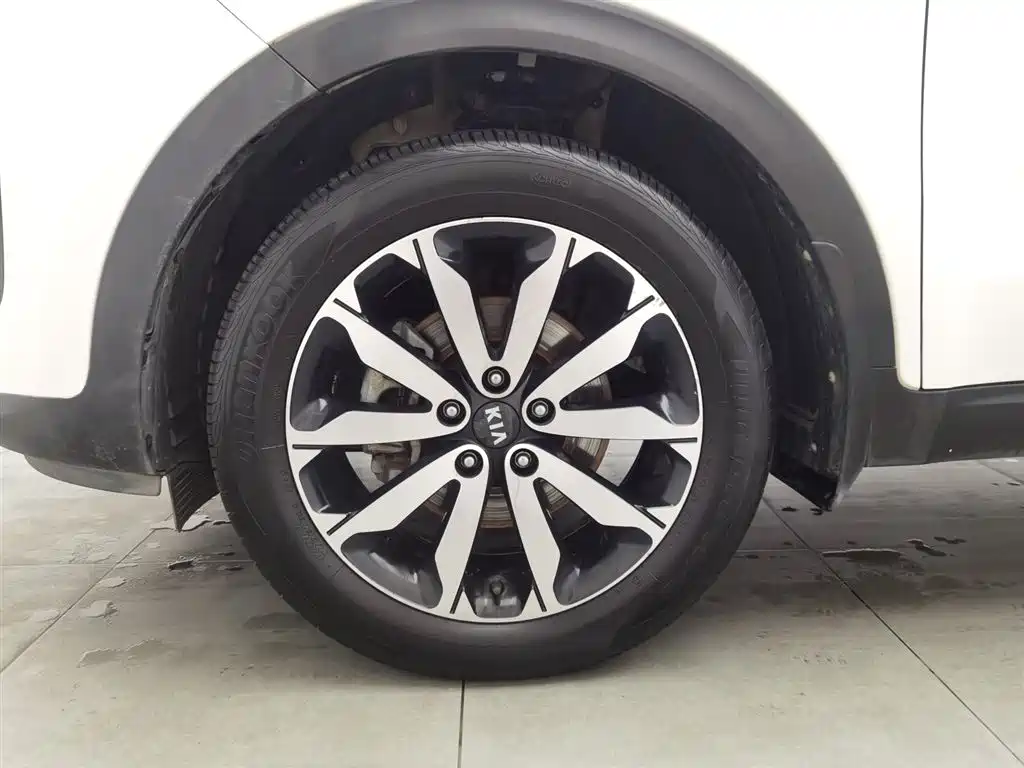Kia KX5 2017 — фото 17