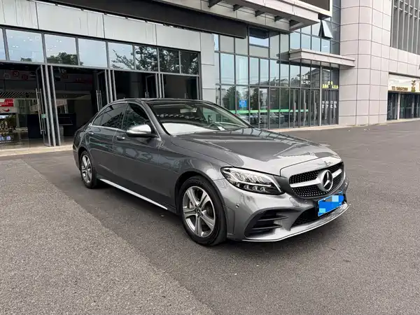 Mercedes-Benz C-Class 2019