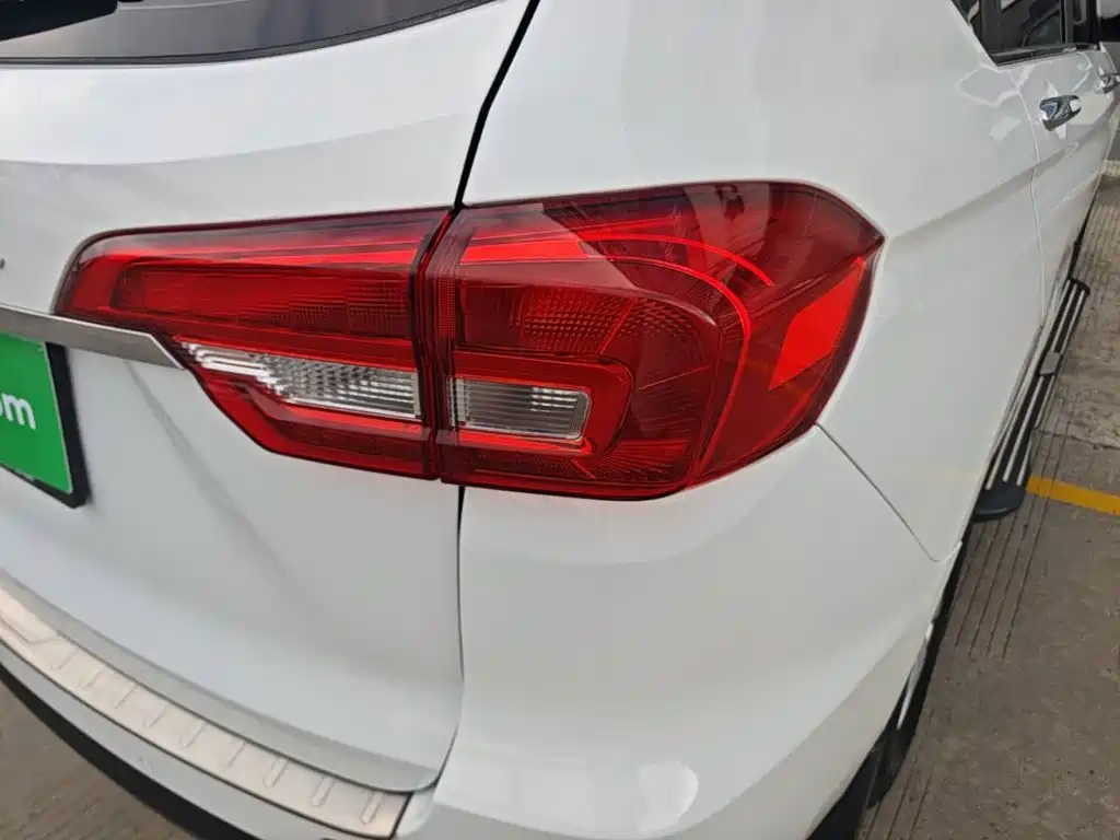 Haval M6 2019 — фото 8