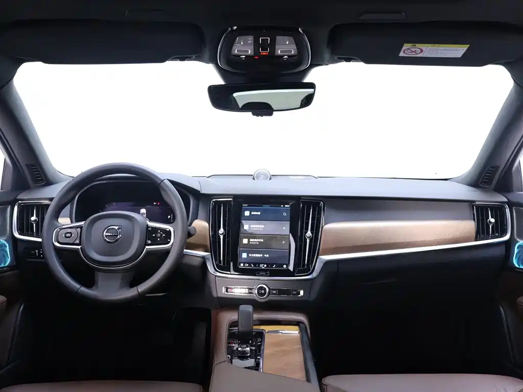 Volvo S90 2022 — фото 13
