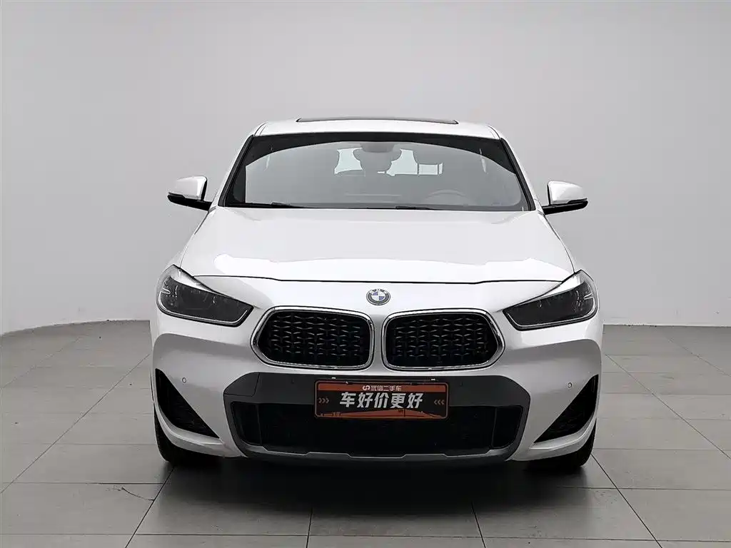 BMW X2 2022 — фото 3