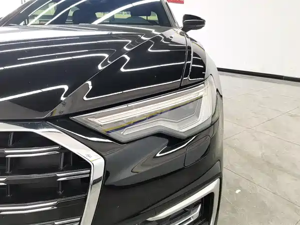 Audi A6L 2025