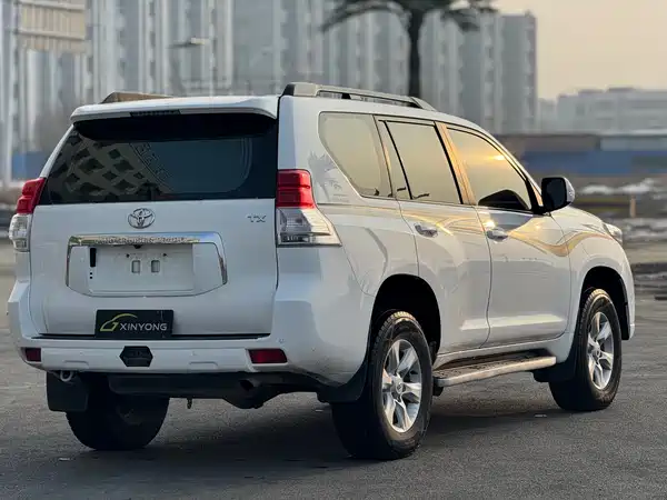 Toyota Prado 2010