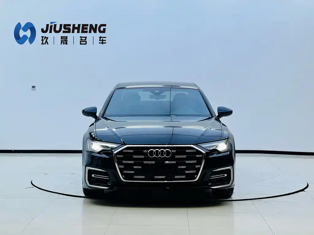 Audi A6L 2022
