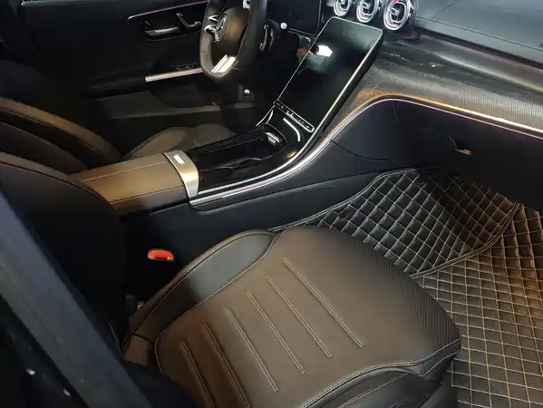 Mercedes-Benz C-Class 2022
