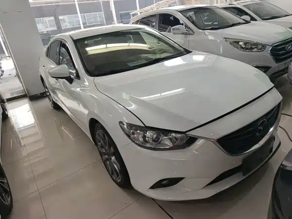 Mazda Atenza 2015