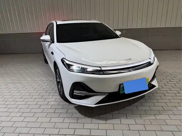 Geely Galaxy A7 EM 2025