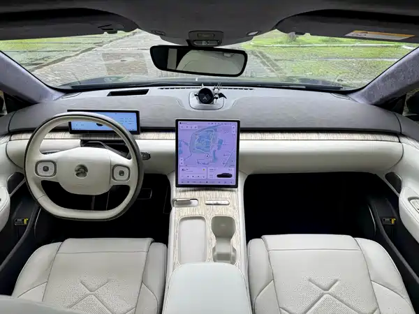 NIO ET7 2022
