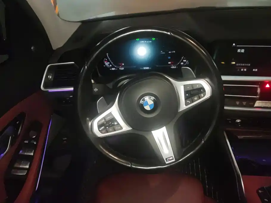BMW 3 Series 2021 — фото 15