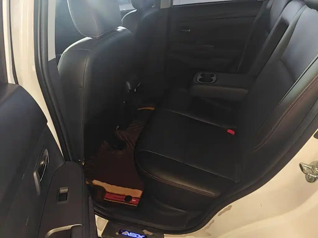 Mitsubishi Jinxuan ASX 2015 — фото 17