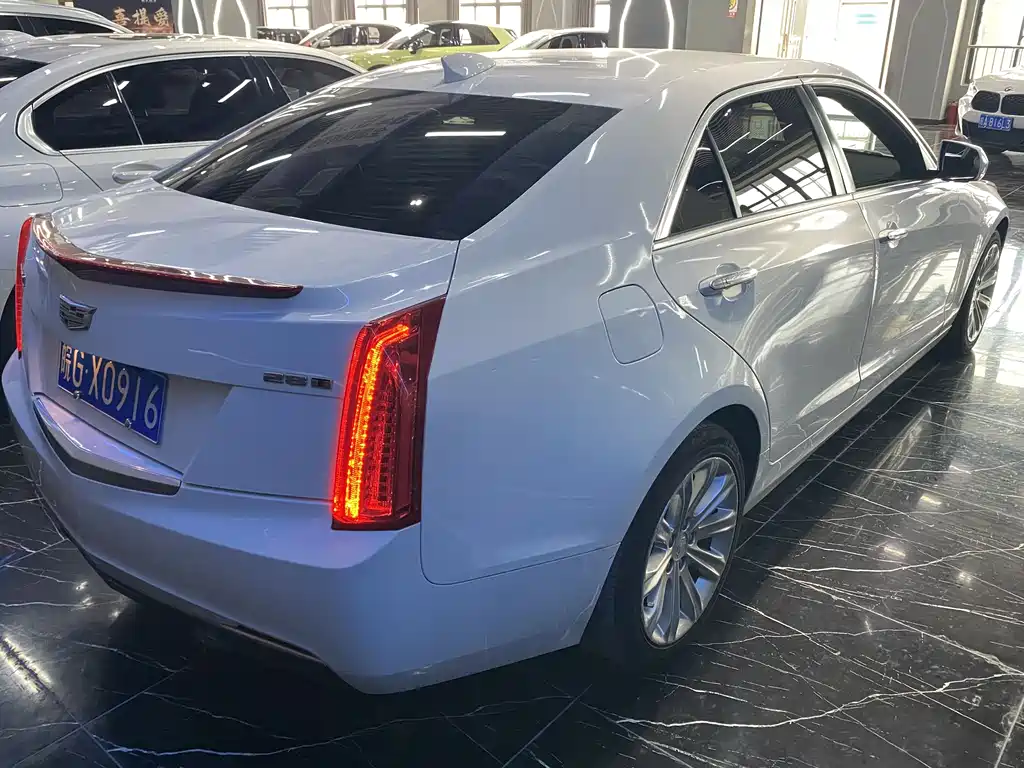 Cadillac ATS-L 2018 — фото 4