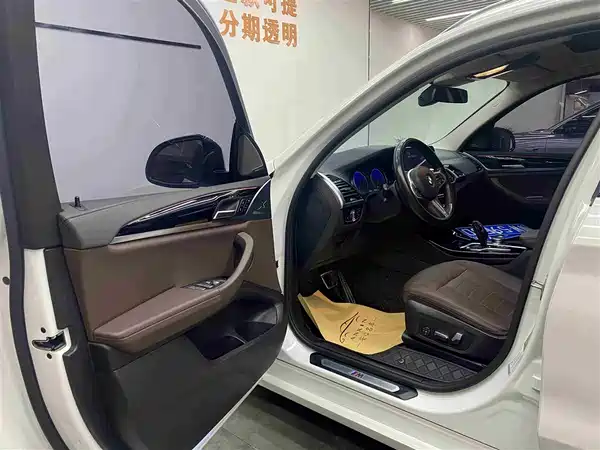 BMW X3 2019