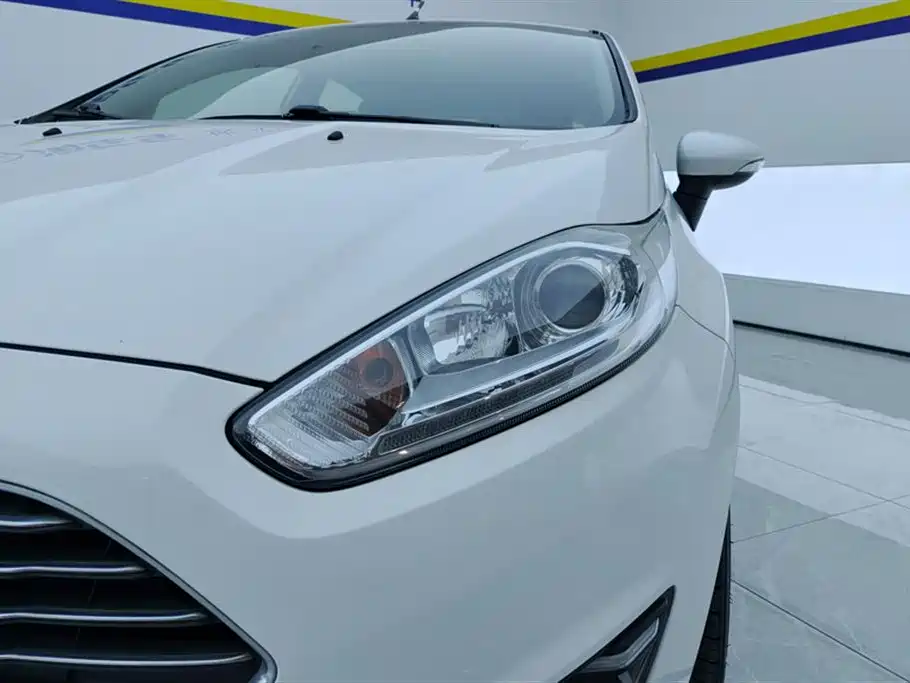 Ford Fiesta 2015