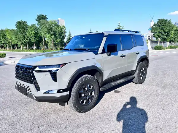 Lexus GX 2025