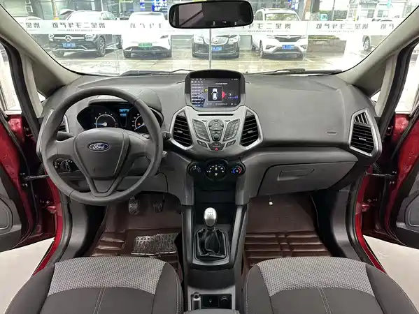 Ford EcoSport 2013