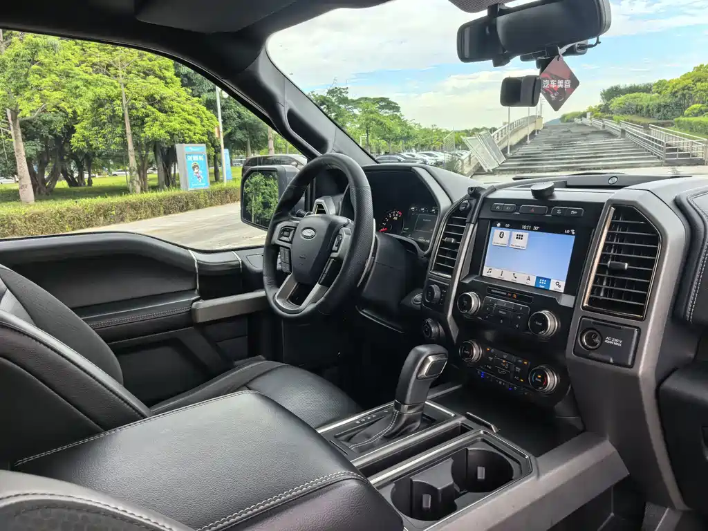 Ford F-150 Raptor 2019 — фото 13