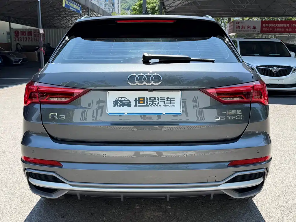 Audi Q3 2023 — фото 27