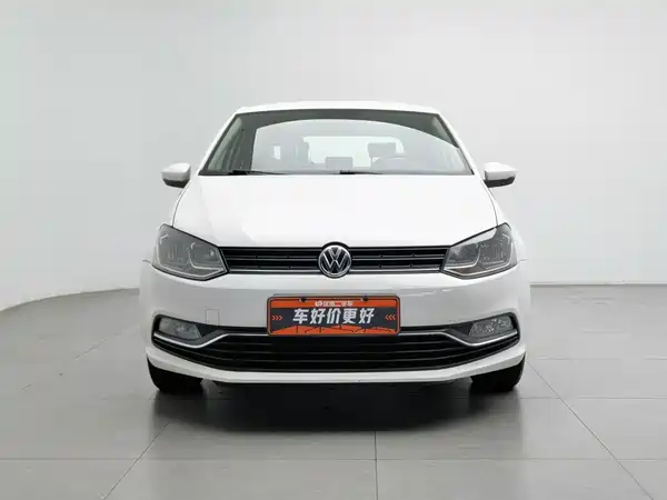 Volkswagen Polo 2015