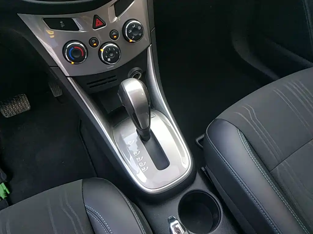 Chevrolet Trax 2016 — фото 14