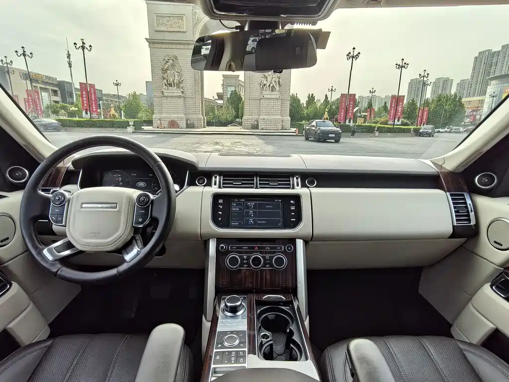 Land Rover Range Rover 2014 — фото 21