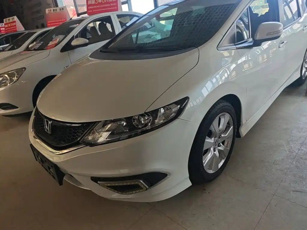 Honda Jade 2016 — фото 18