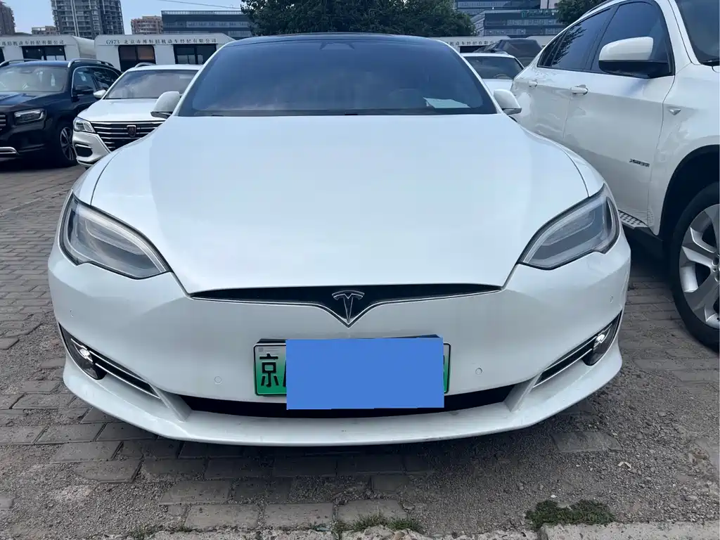 Tesla Model S 2019 — фото 2