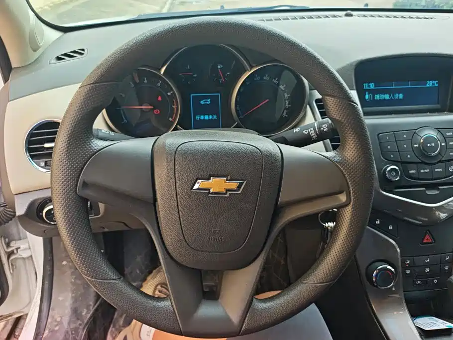 Chevrolet Cruze 2016 — фото 15