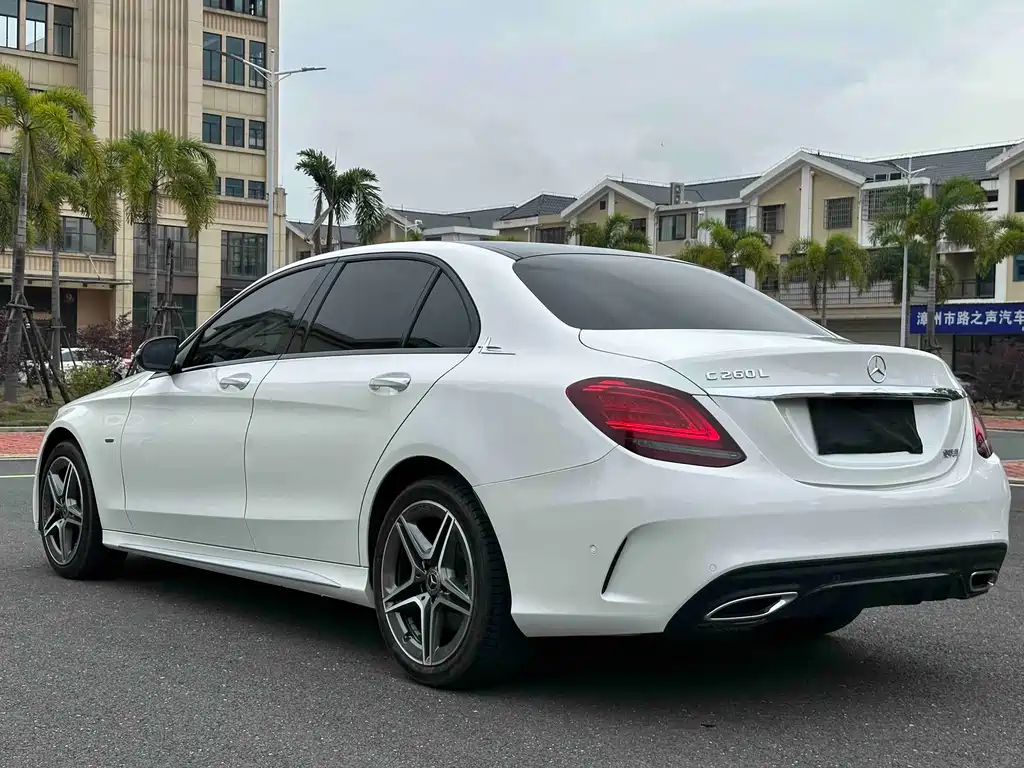 Mercedes-Benz C-Class 2021 — фото 4